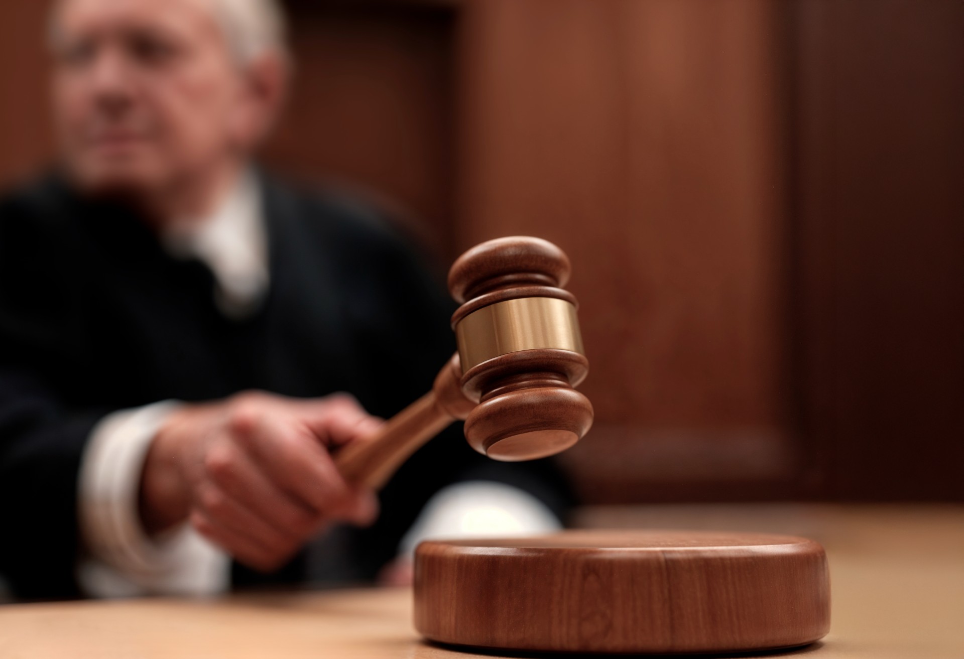 11Sua Sponte Receivership